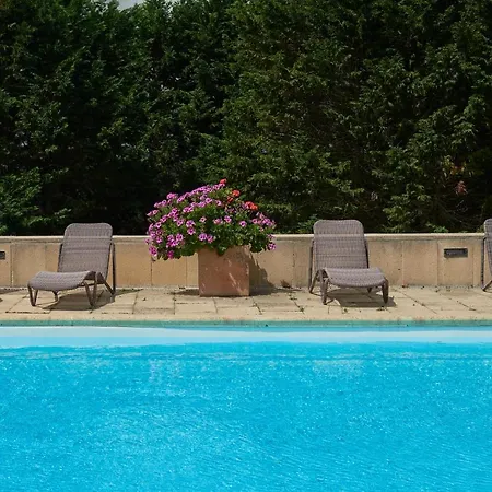 Villa 2br With Swimming Pool, By Timecooler